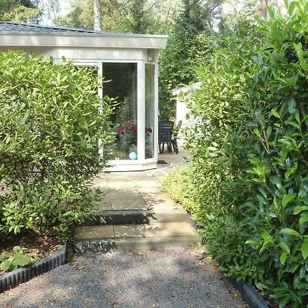 Vakantiechalet P11 Europarcs De Veluwe בקתה
